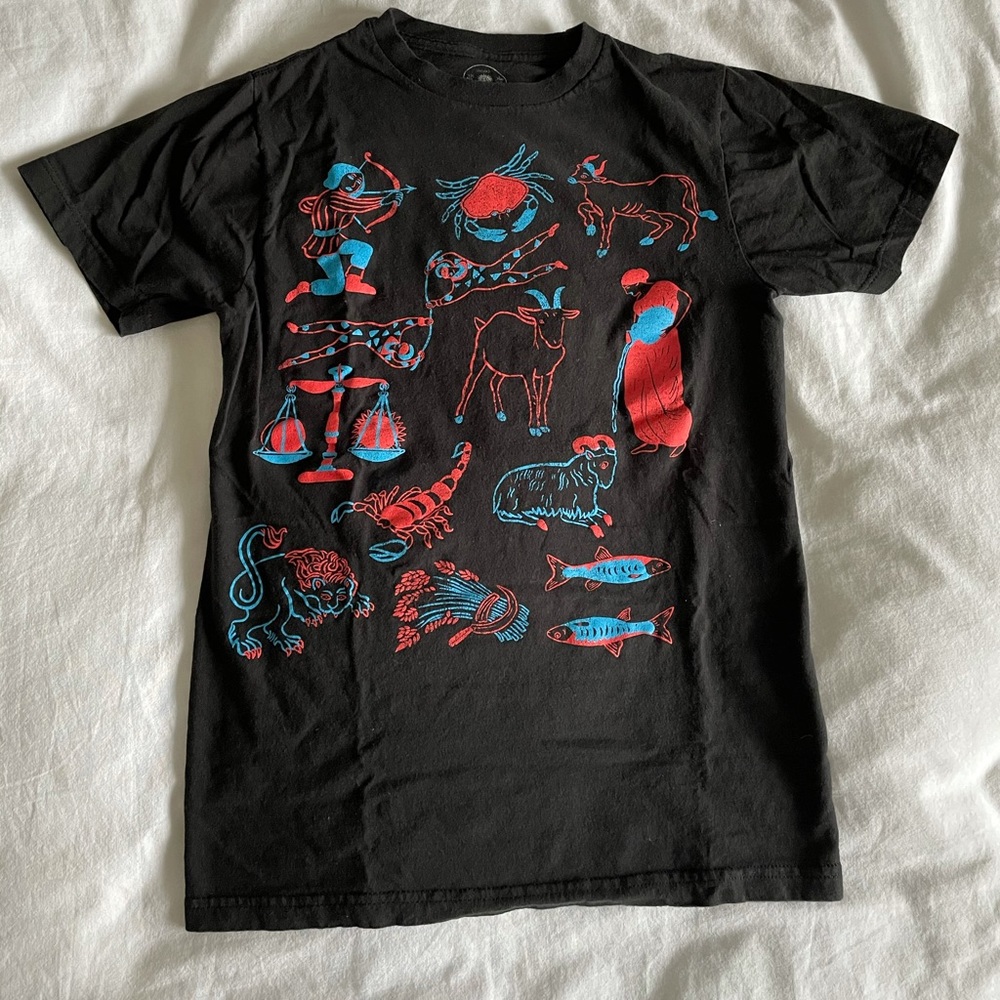 ASTROLOGICAL SIGNS T-SHIRT
